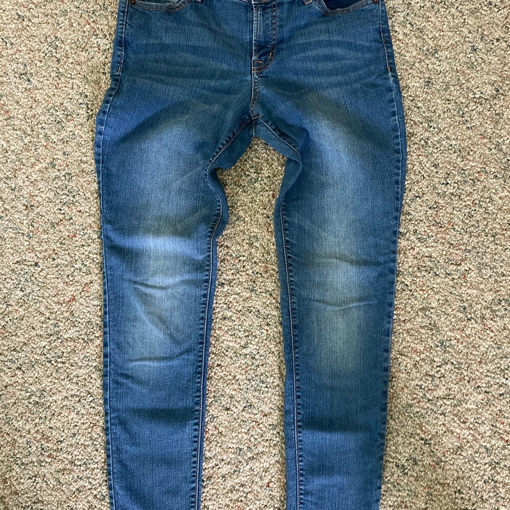 OLD NAVY Women's Size 6 Reg Mid-Rise Super Skinny Stretch Jeans Light Denim